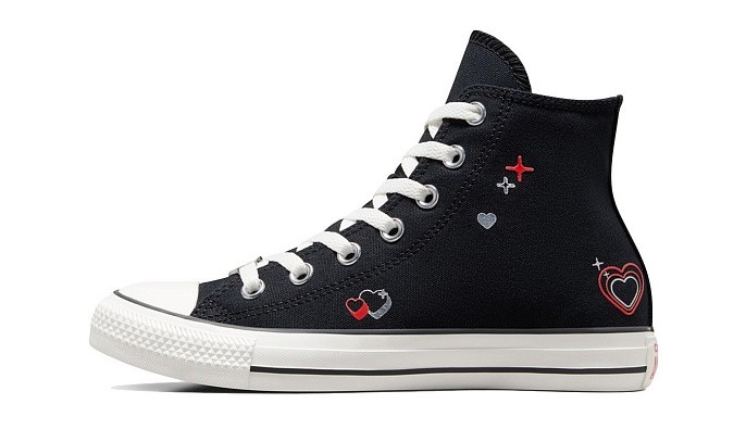 Кеды женские Converse Chuck Taylor All Star Y2K Heart Black/Vintage White