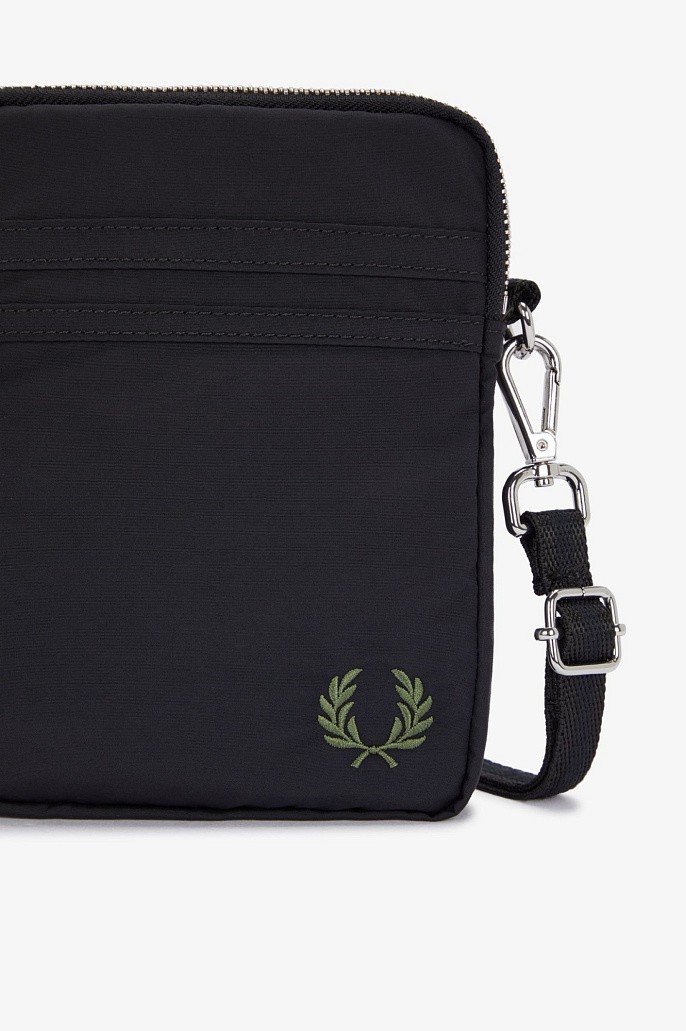 Сумка Fred Perry Nylon Twin Tipped Side Bag